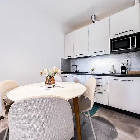 Apartamento Mono Molara *